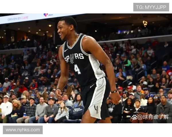 马刺团队篮球全面爆发力克灰狼迎来赛季关键胜利展现老牌强队底蕴